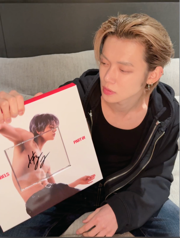 TXT - YEONJUN 'NO LABELS: PART 01' (SET-UP A) (Signed)