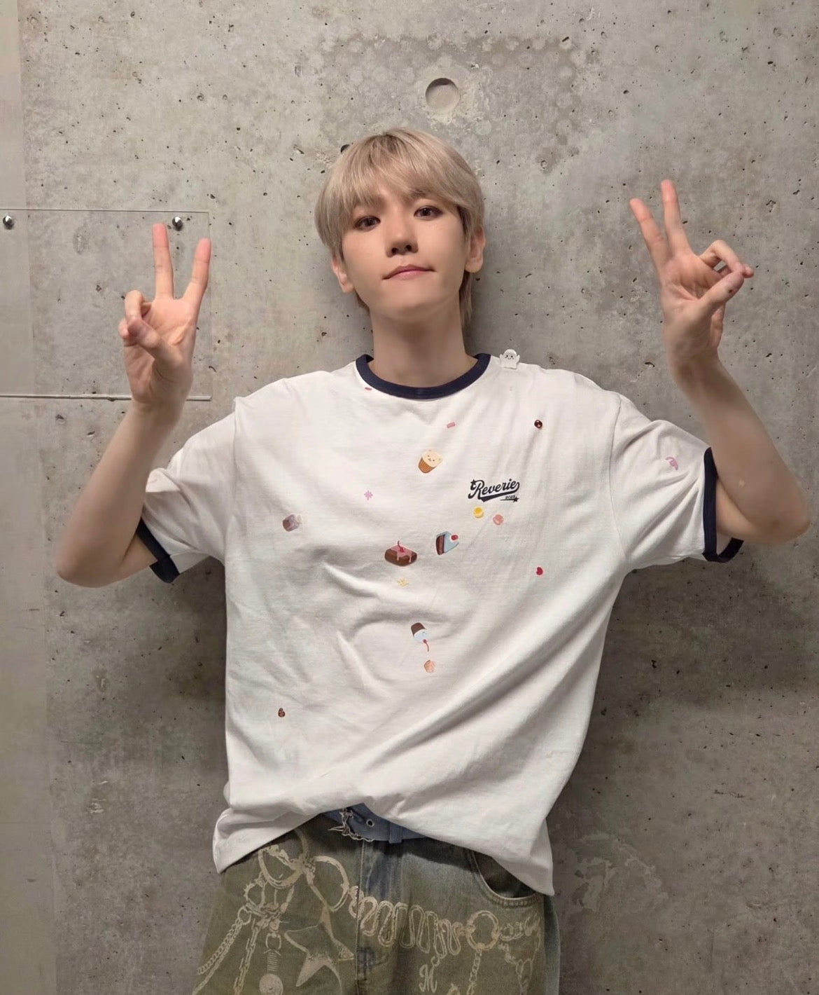 Baekhyun Concert Week/pop up event: T-shirt