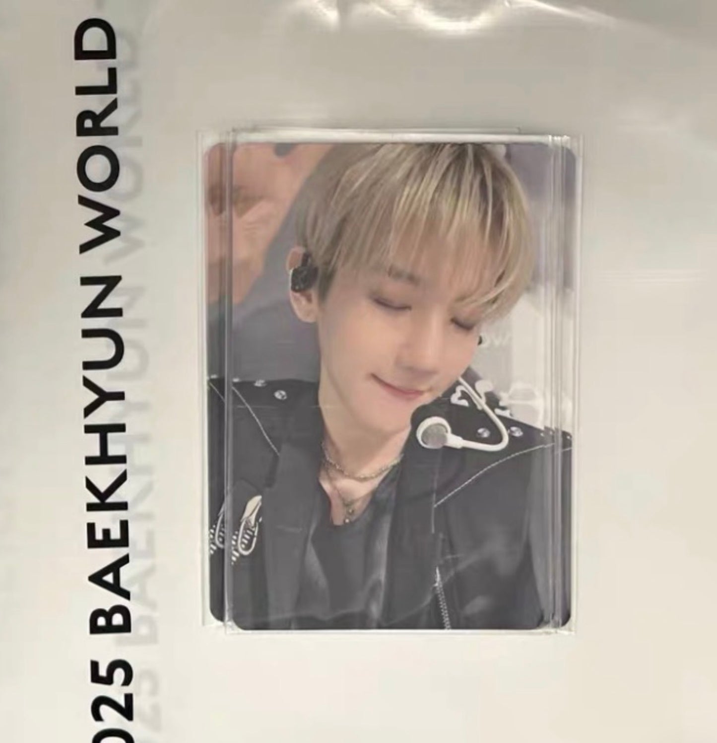 Baekhyun reverie popup POB photocard