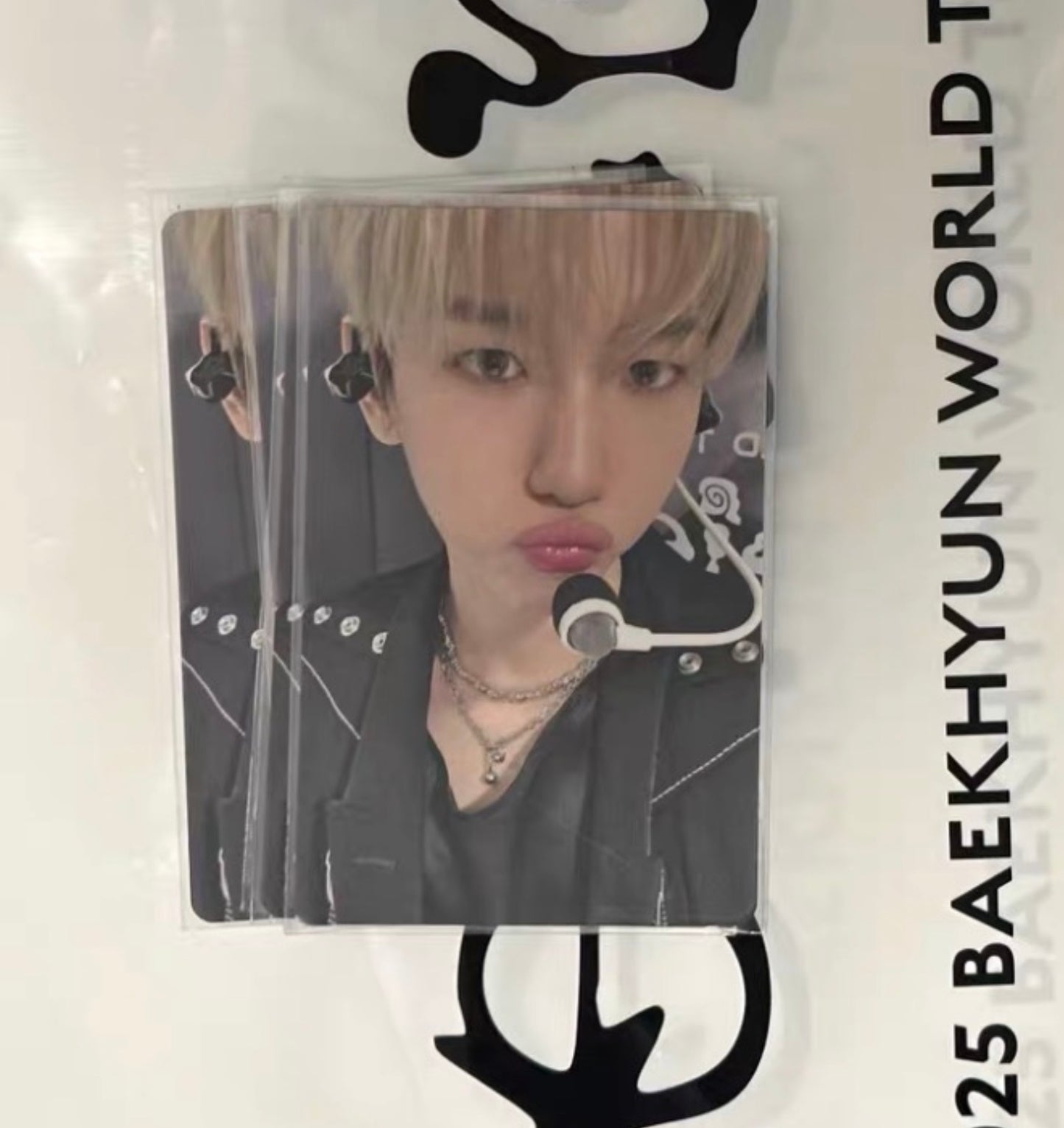 Baekhyun reverie popup POB photocard