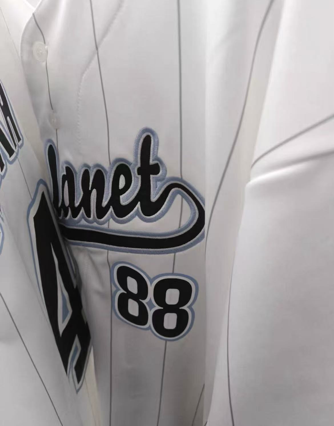 EXO EXIST POPUP jersey & photo card